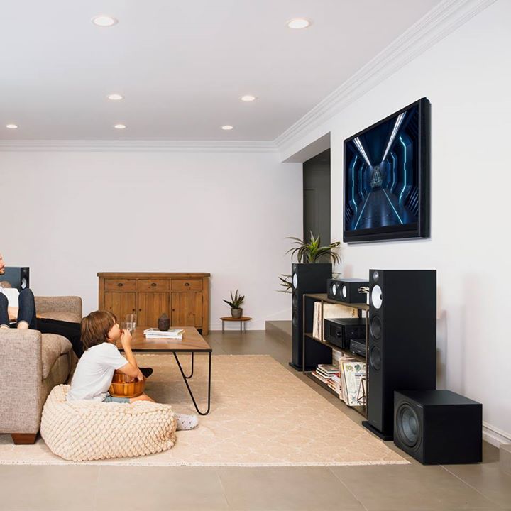 ประสบการณ์โอบล้อมตัวเองด้วยเสียง
รอบทิศทางที่ทำให้คุณตื่นเต้น กับภาพยนตร์เรื่องโปรดของคุณ...