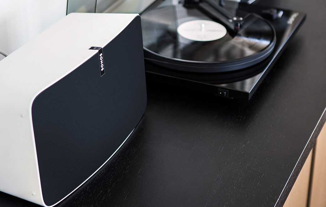 Sonos - Listening to Vinyl
